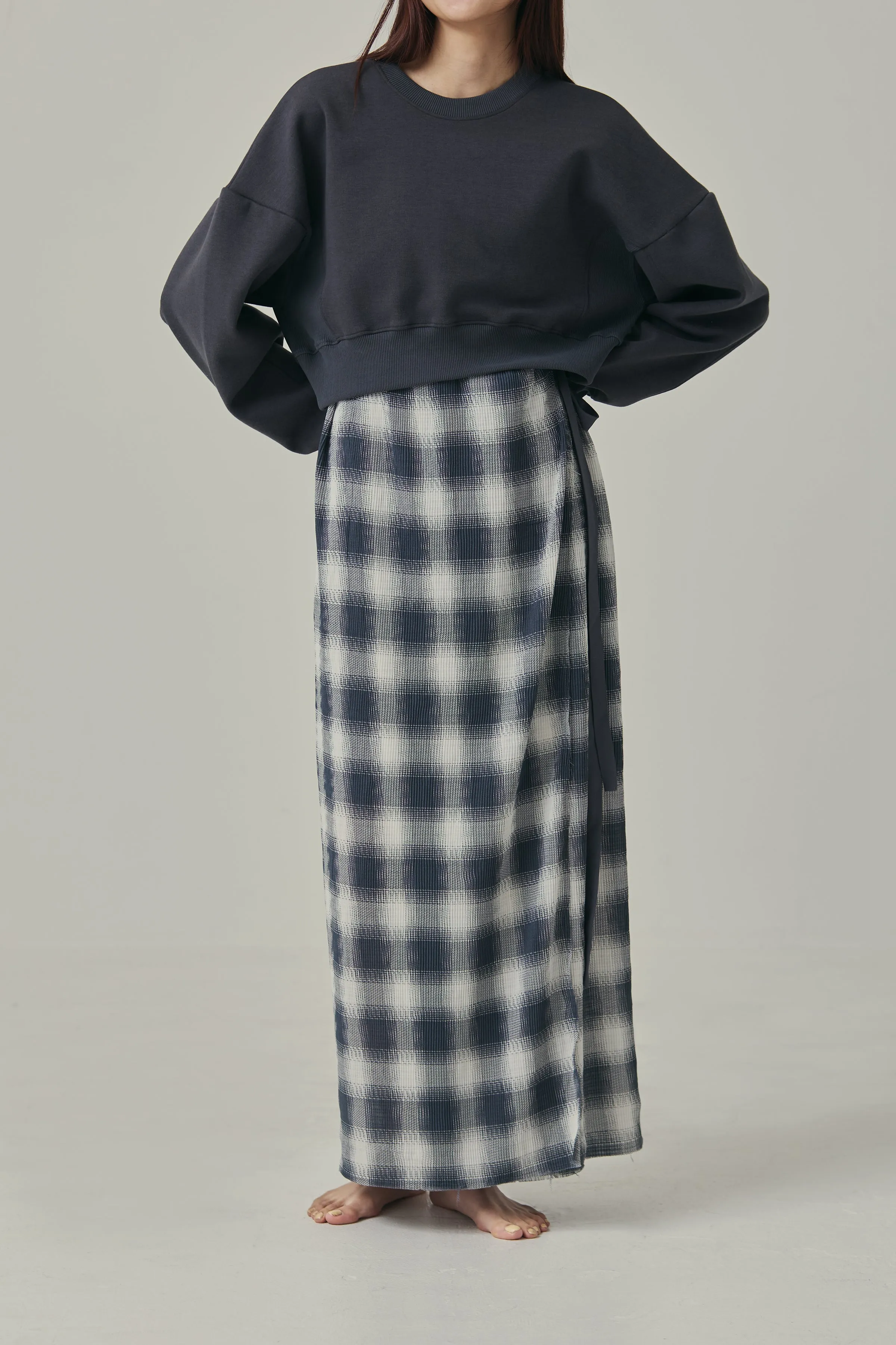 cropped sweat pullover